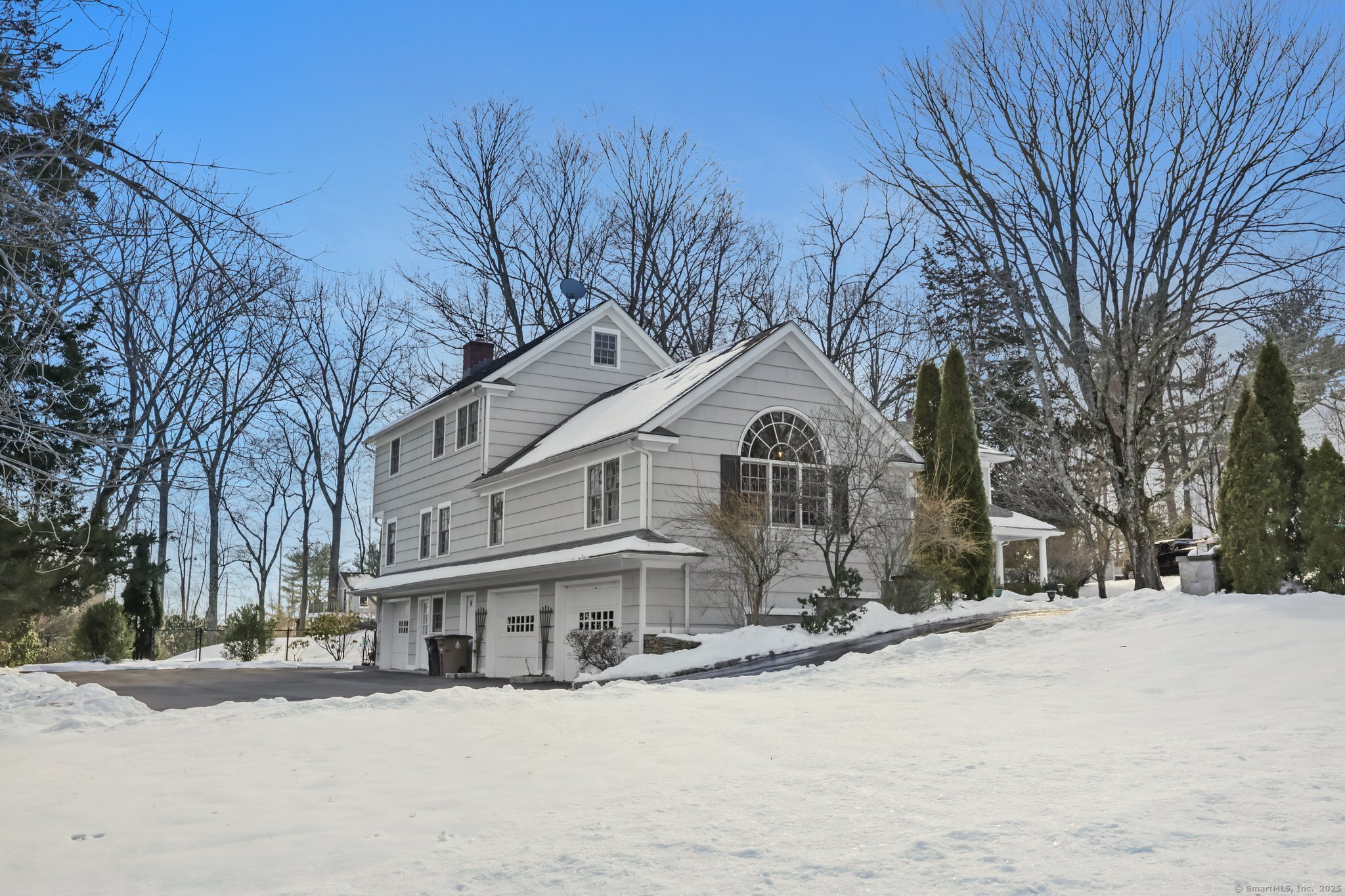 97 Sweet Briar, Stamford, Connecticut 06905