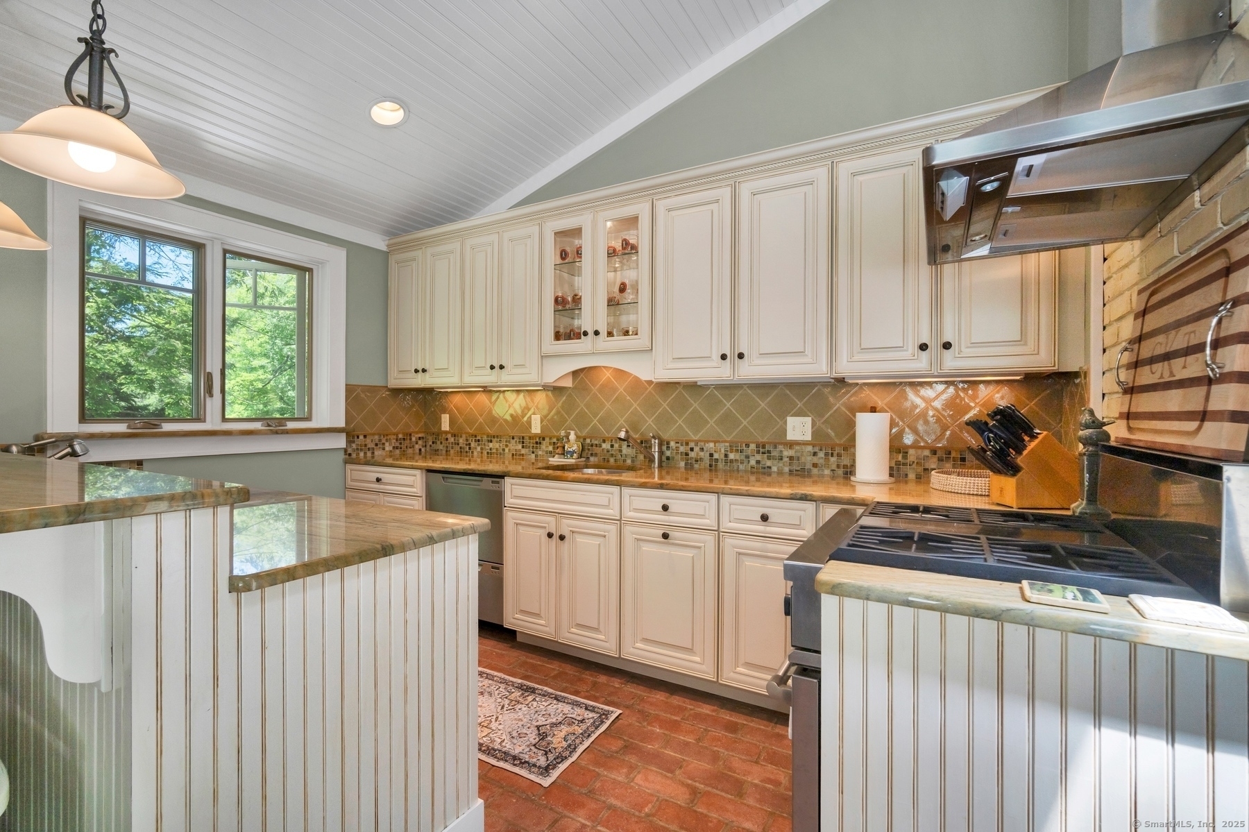 190 Old Stagecoach, Ridgefield, Connecticut 06877