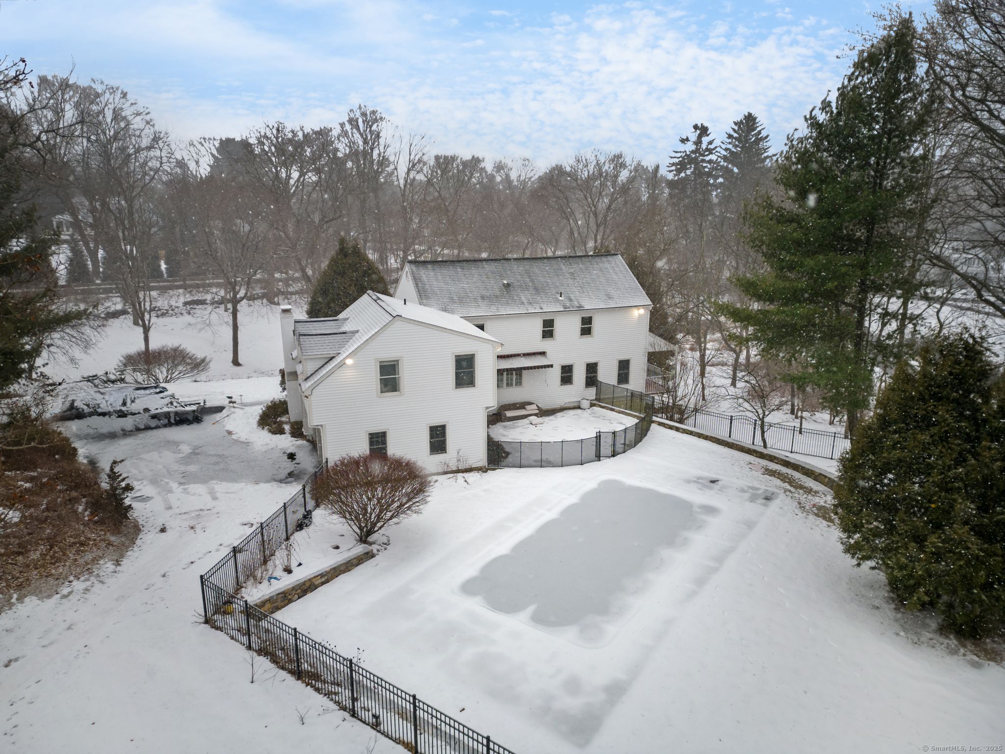 255 Hillside, Fairfield, Connecticut 06824