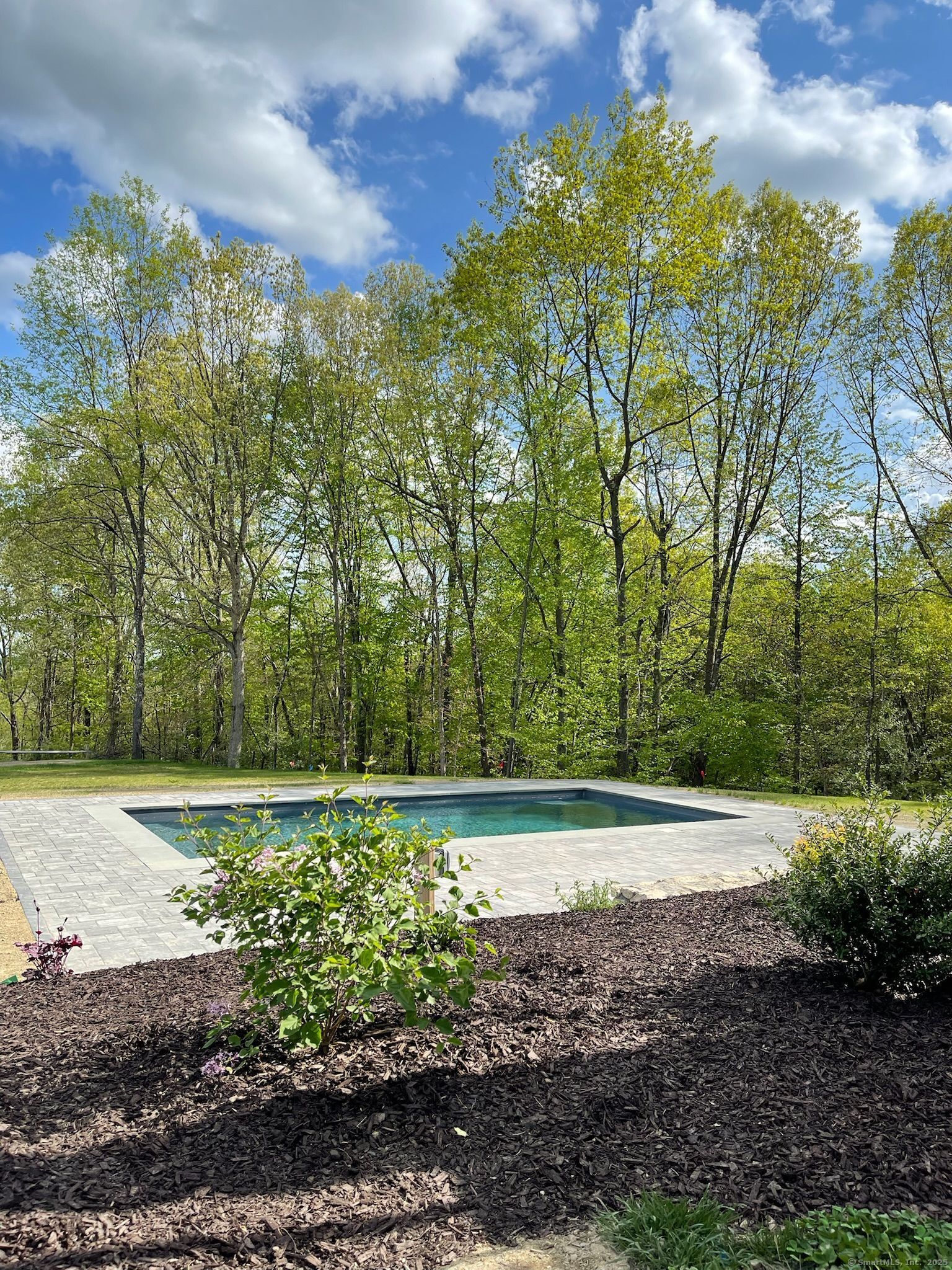 35 Fawn Meadow, Woodbury, Connecticut 06798