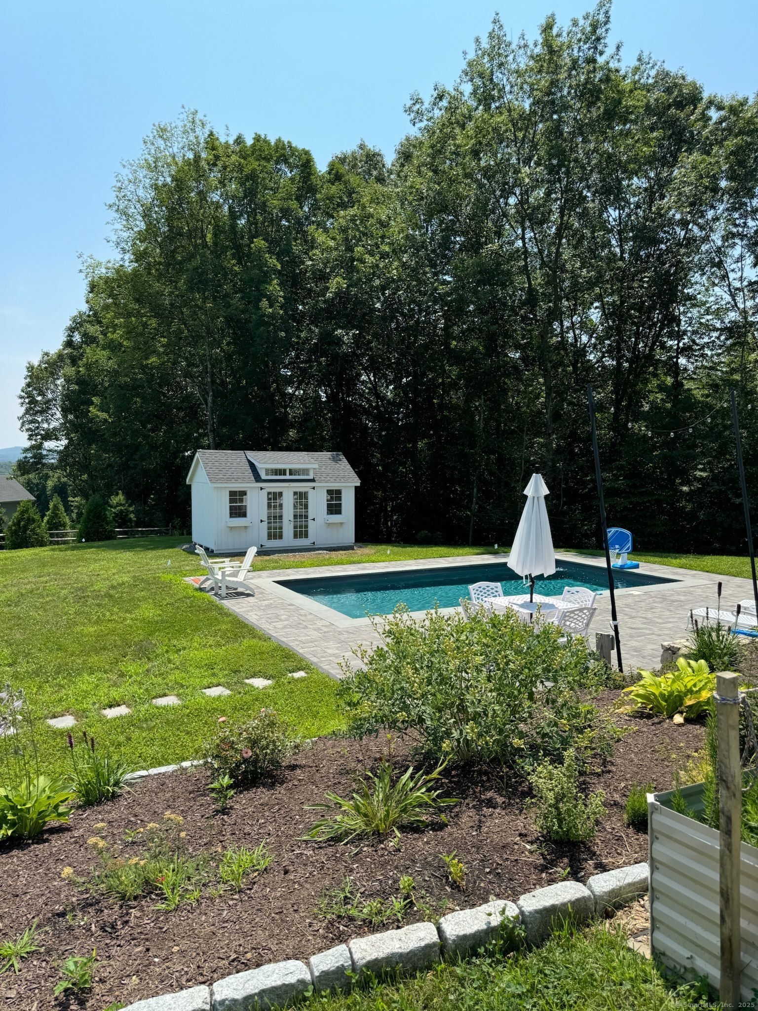 35 Fawn Meadow, Woodbury, Connecticut 06798