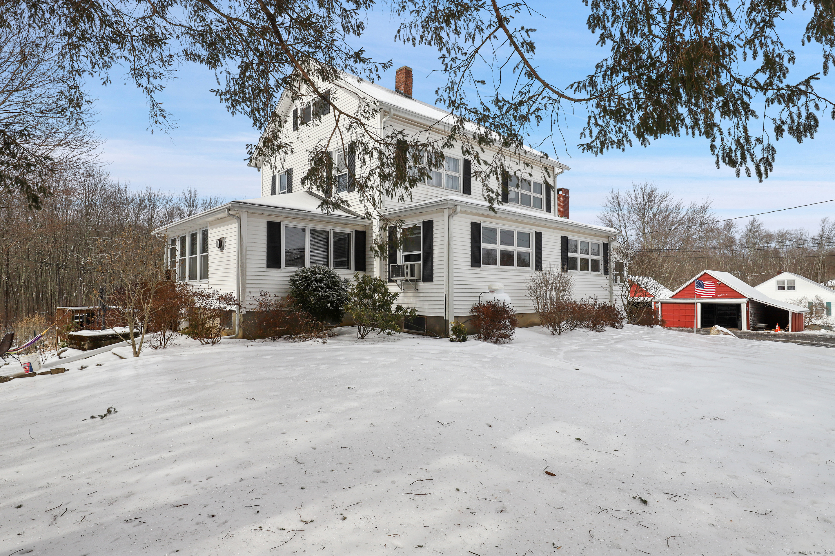 24 Barnum, Danbury, Connecticut 06811