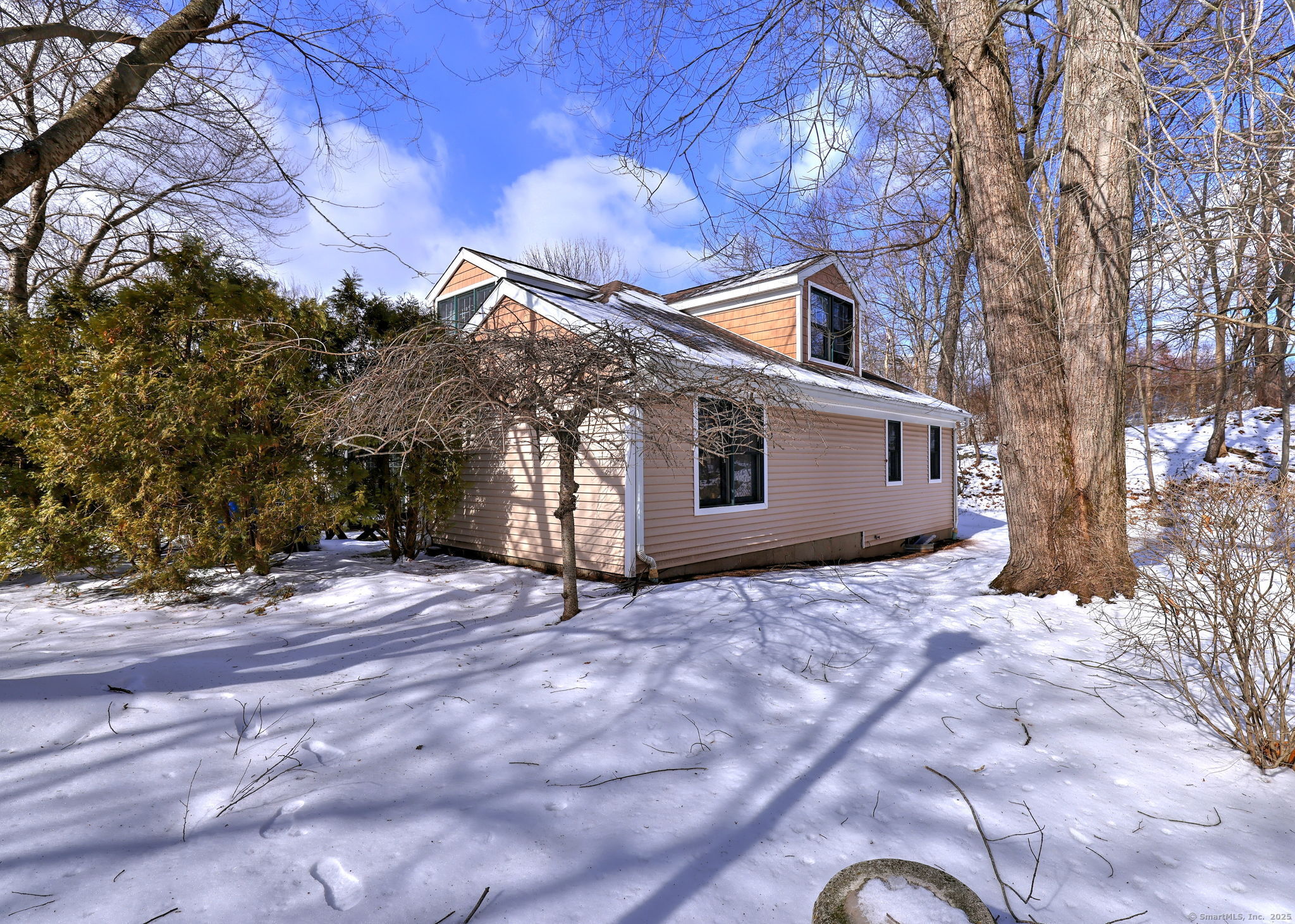 40 Red Cedar, Orange, Connecticut 06477