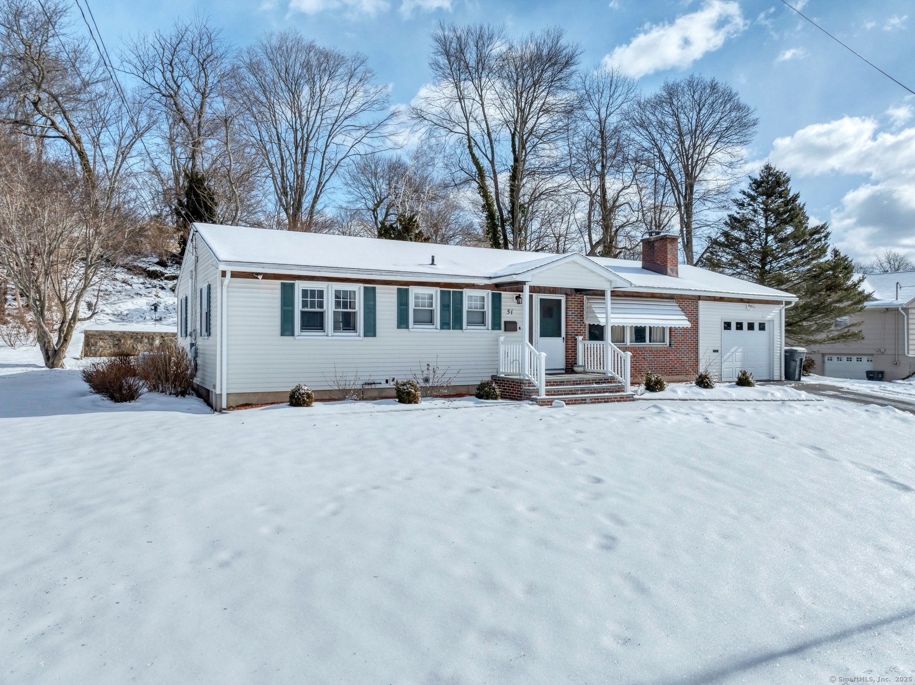 51 Joseph, Naugatuck, Connecticut 06770