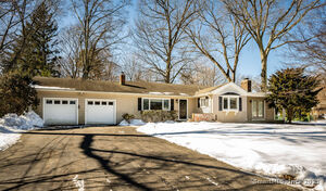 5 Midrocks Drive