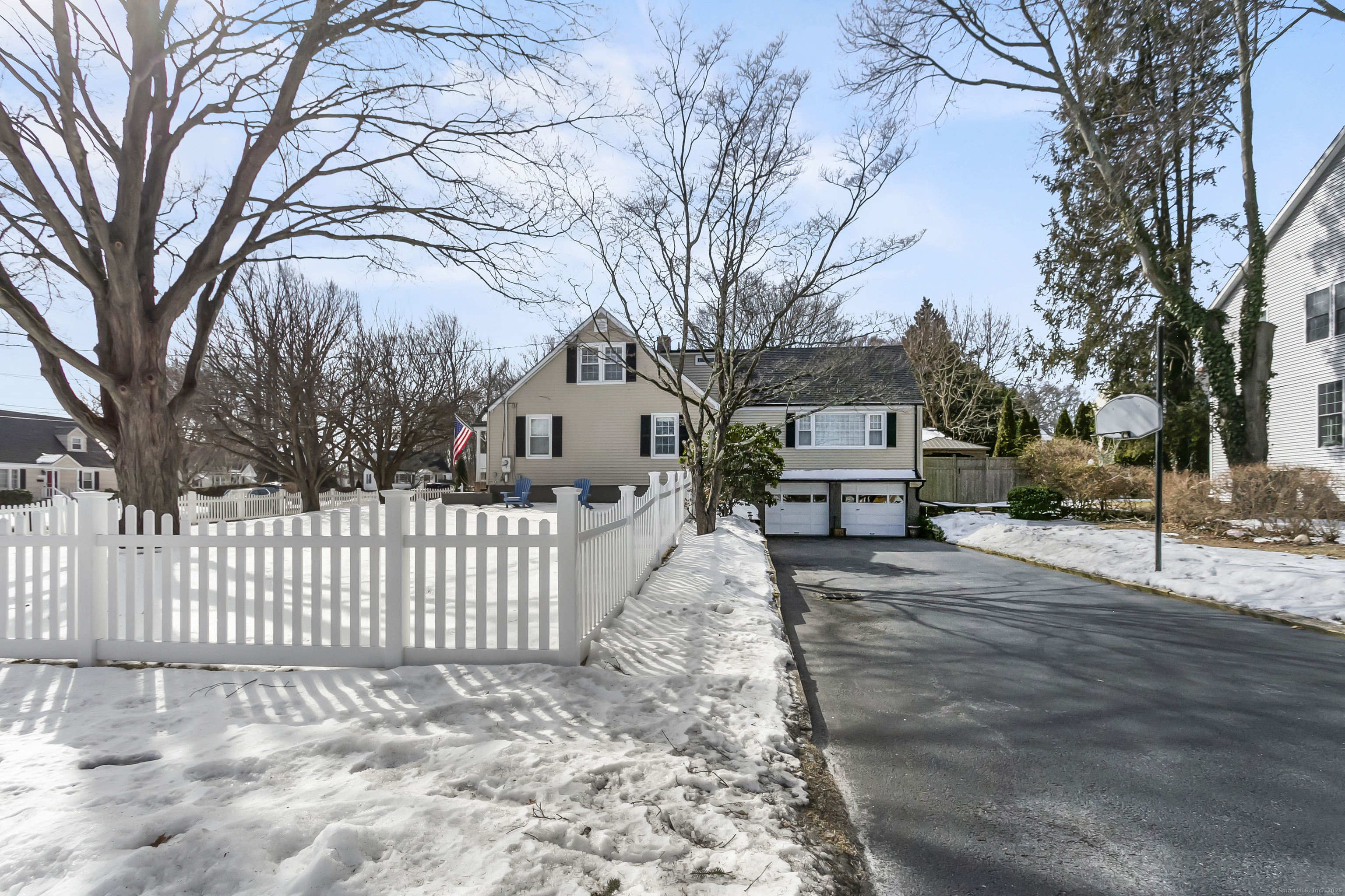 118 Boroskey, Fairfield, Connecticut 06824