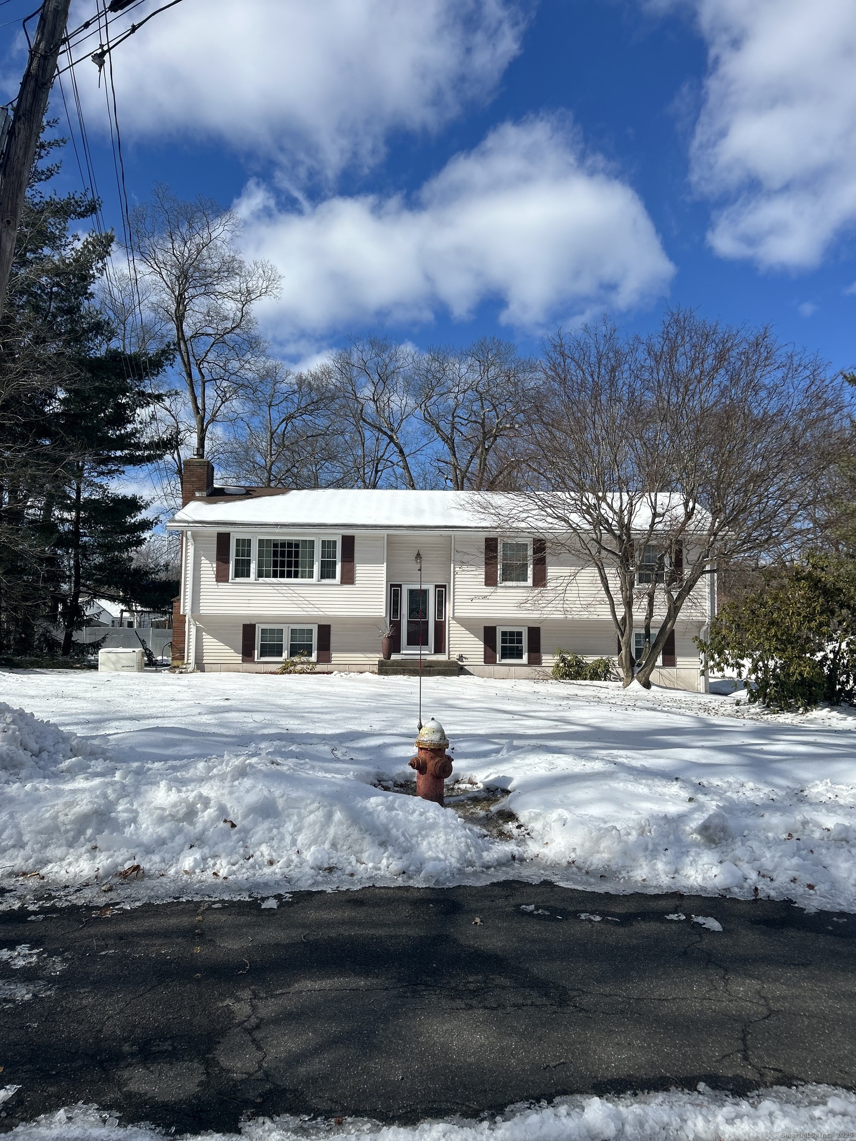 77 Surrey, Meriden, Connecticut 06451