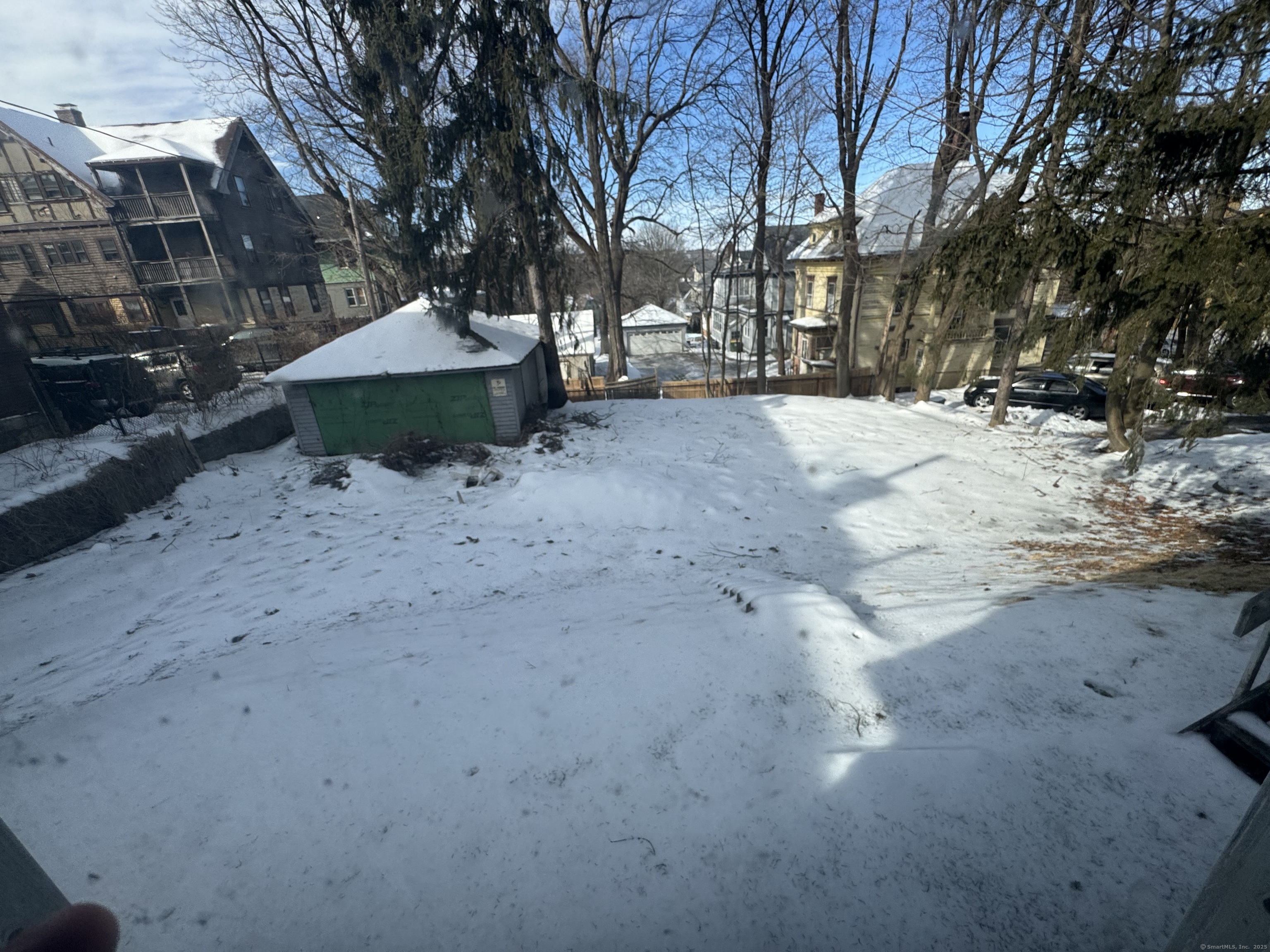 435 Willow, Waterbury, Connecticut 06710