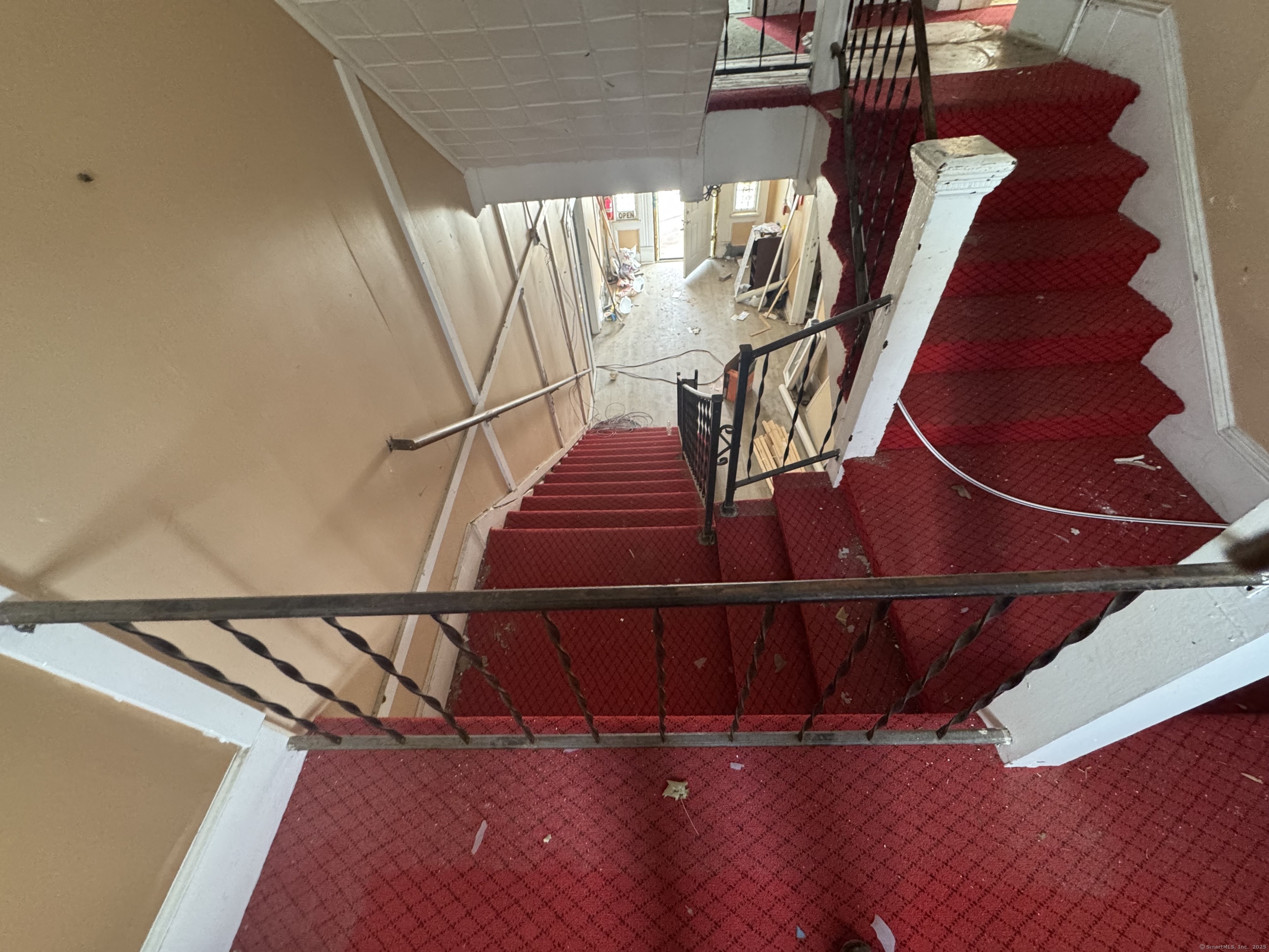 435 Willow, Waterbury, Connecticut 06710