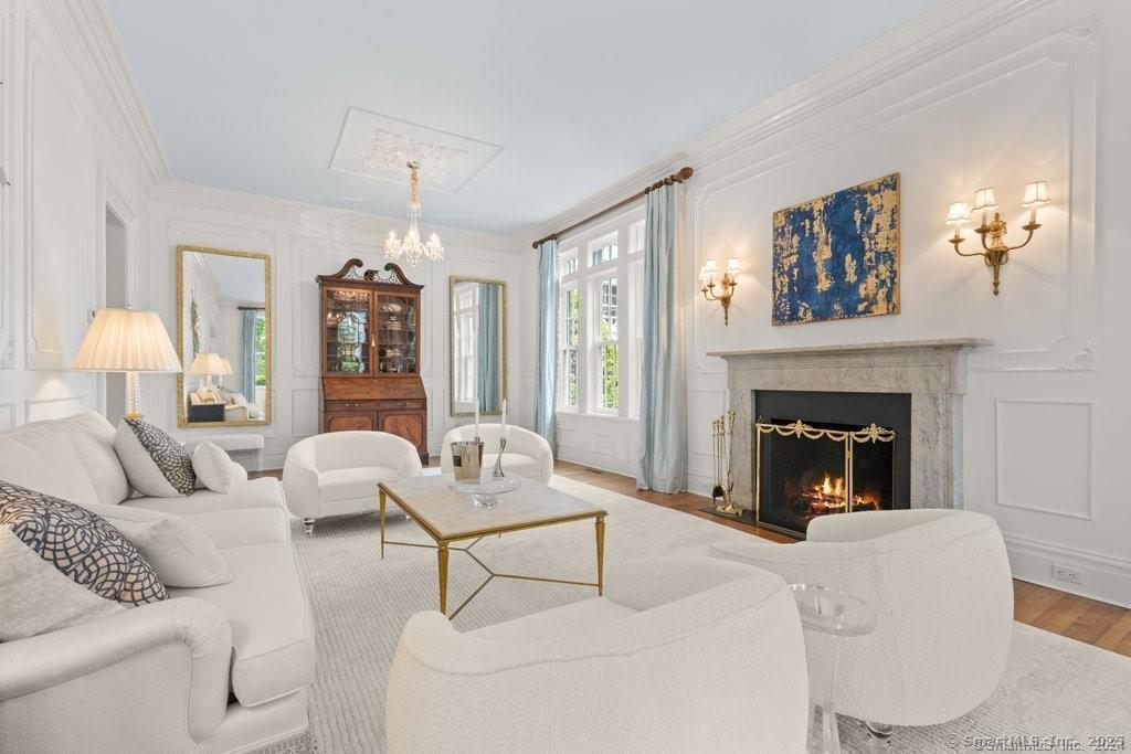 262 Brushy Ridge, New Canaan, Connecticut 06840