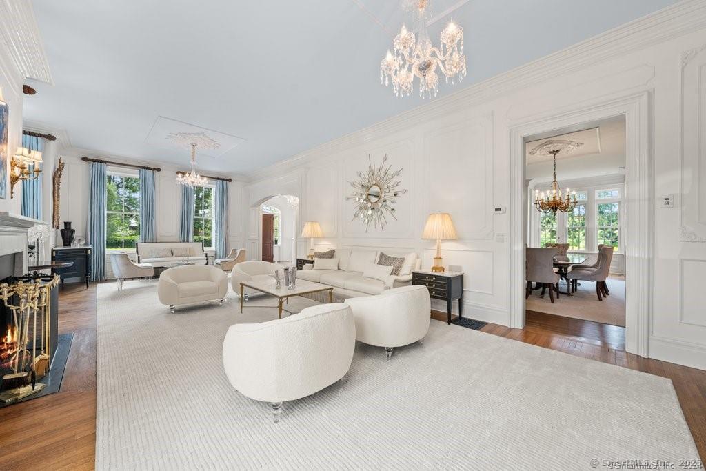 262 Brushy Ridge, New Canaan, Connecticut 06840