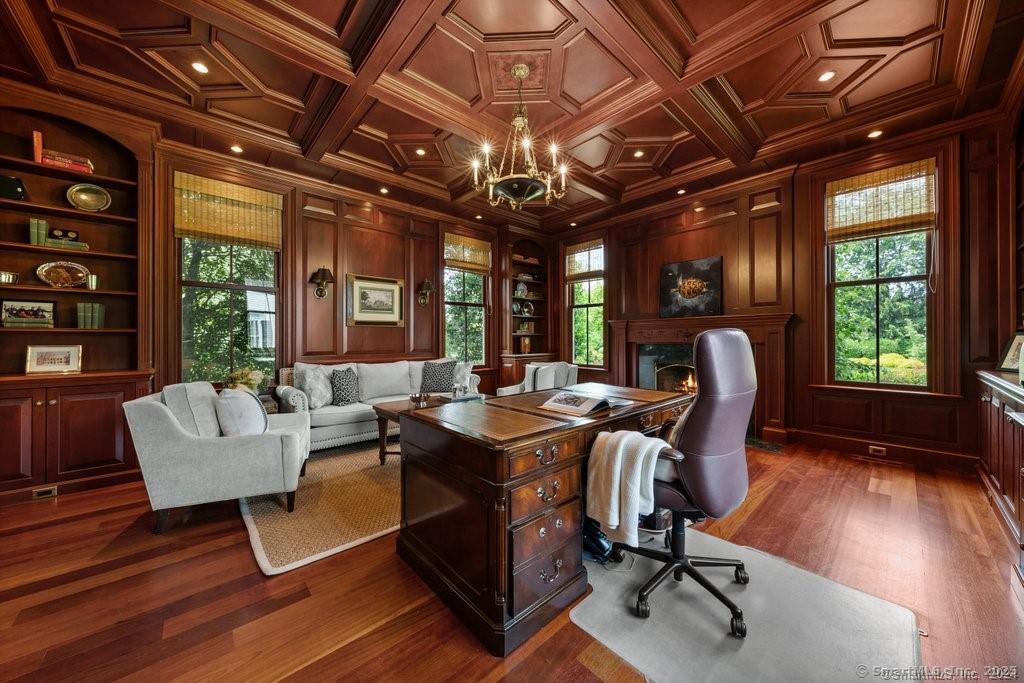 262 Brushy Ridge, New Canaan, Connecticut 06840