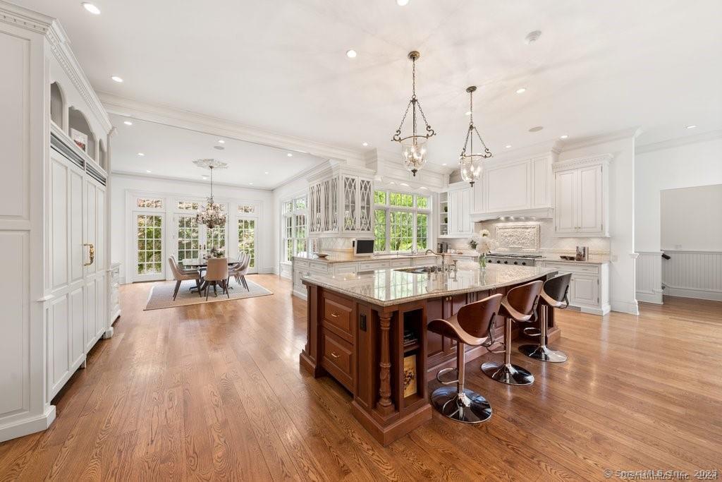 262 Brushy Ridge, New Canaan, Connecticut 06840