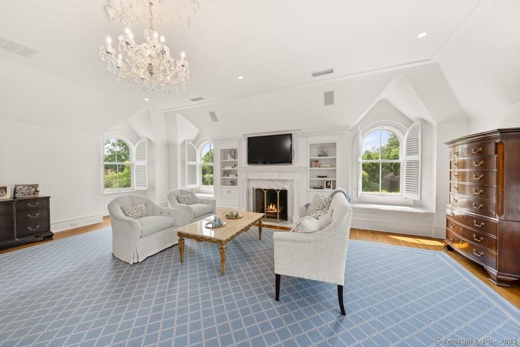 262 Brushy Ridge, New Canaan, Connecticut 06840