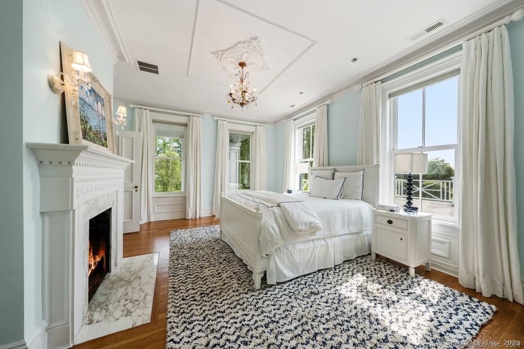 262 Brushy Ridge, New Canaan, Connecticut 06840