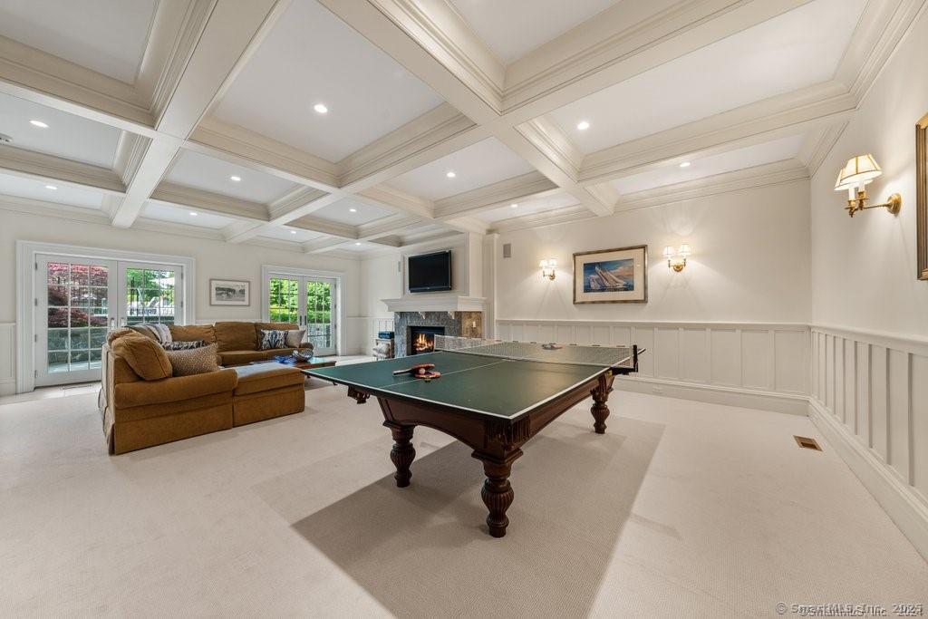 262 Brushy Ridge, New Canaan, Connecticut 06840