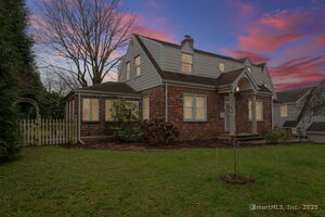 112 Winfield Street