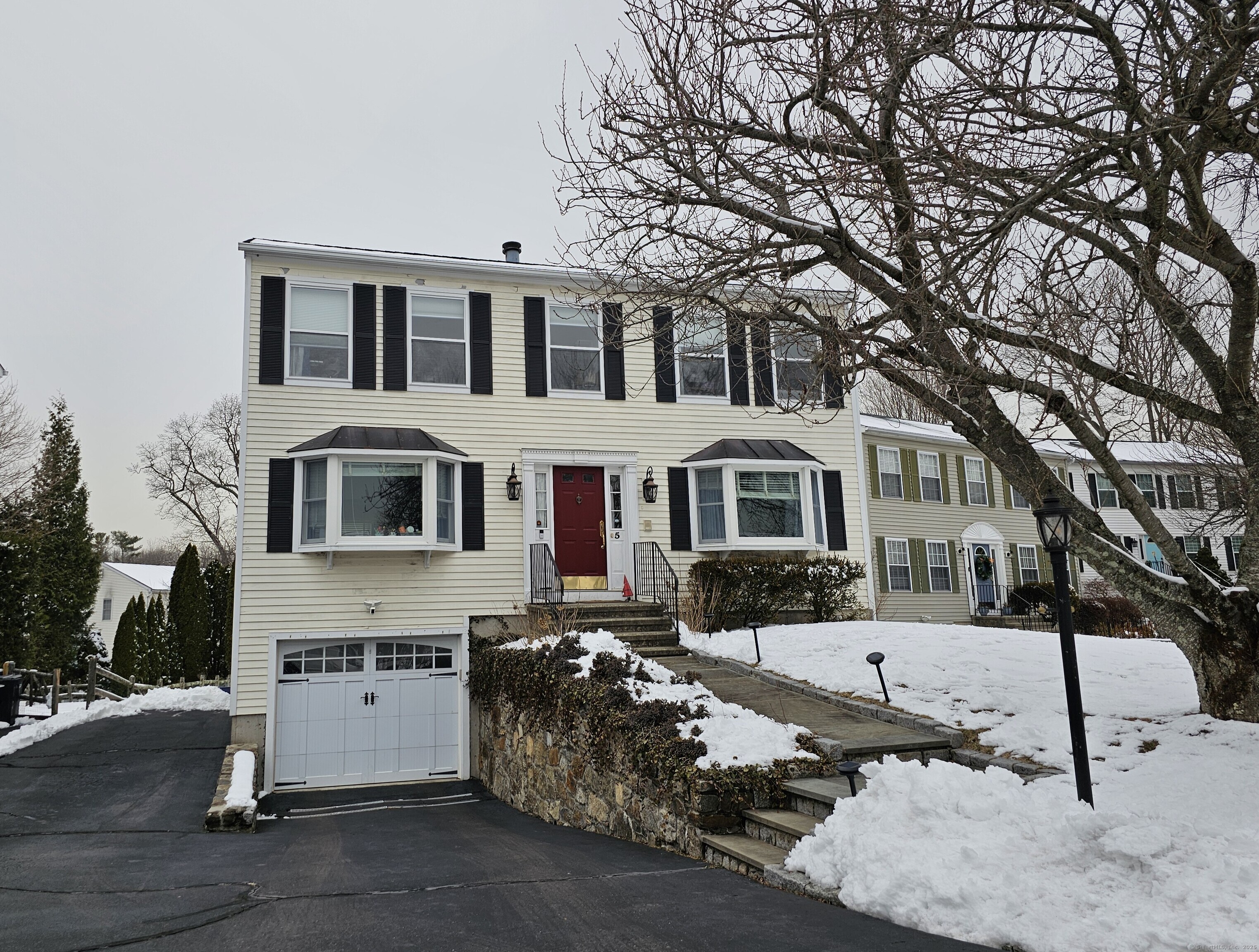5 Lacey Lane, Norwalk, Connecticut photo 1