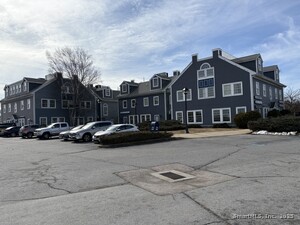 Homes for sale in New London, CT | 78 Howard St, New London, CT 06320 | MLS# 24059433