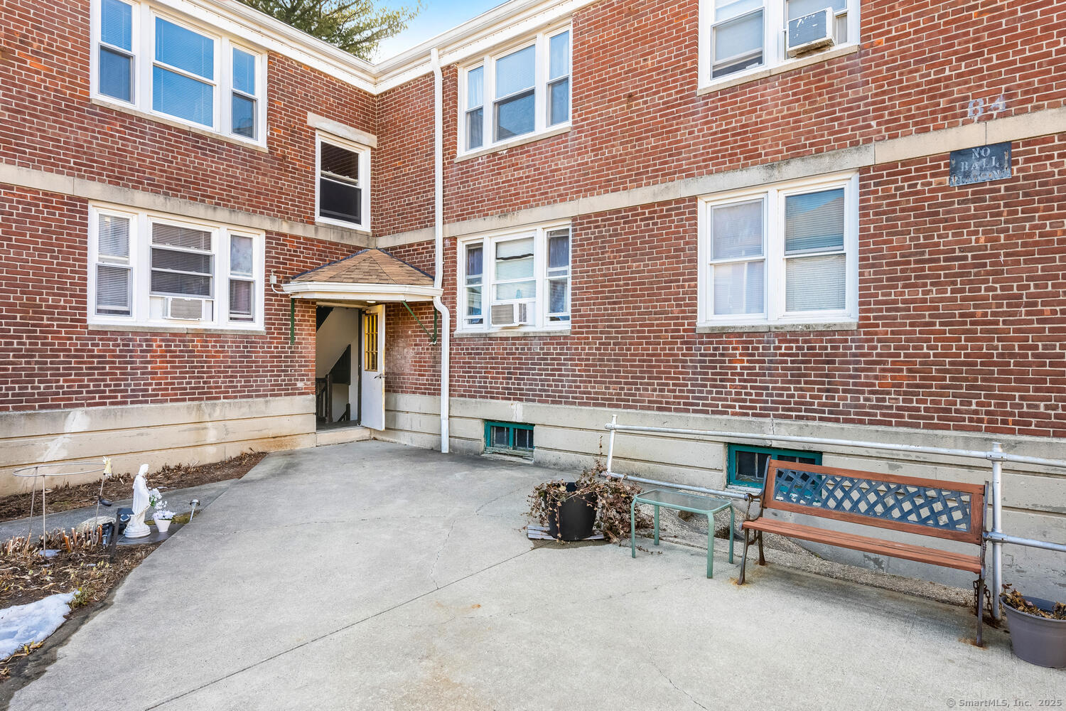 88 Canaan, Stratford, Connecticut 06614