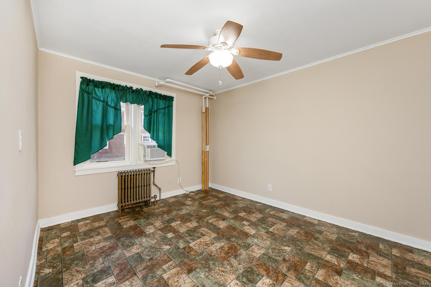 88 Canaan, Stratford, Connecticut 06614