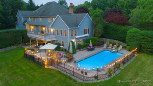 10 Robin Hood Lane