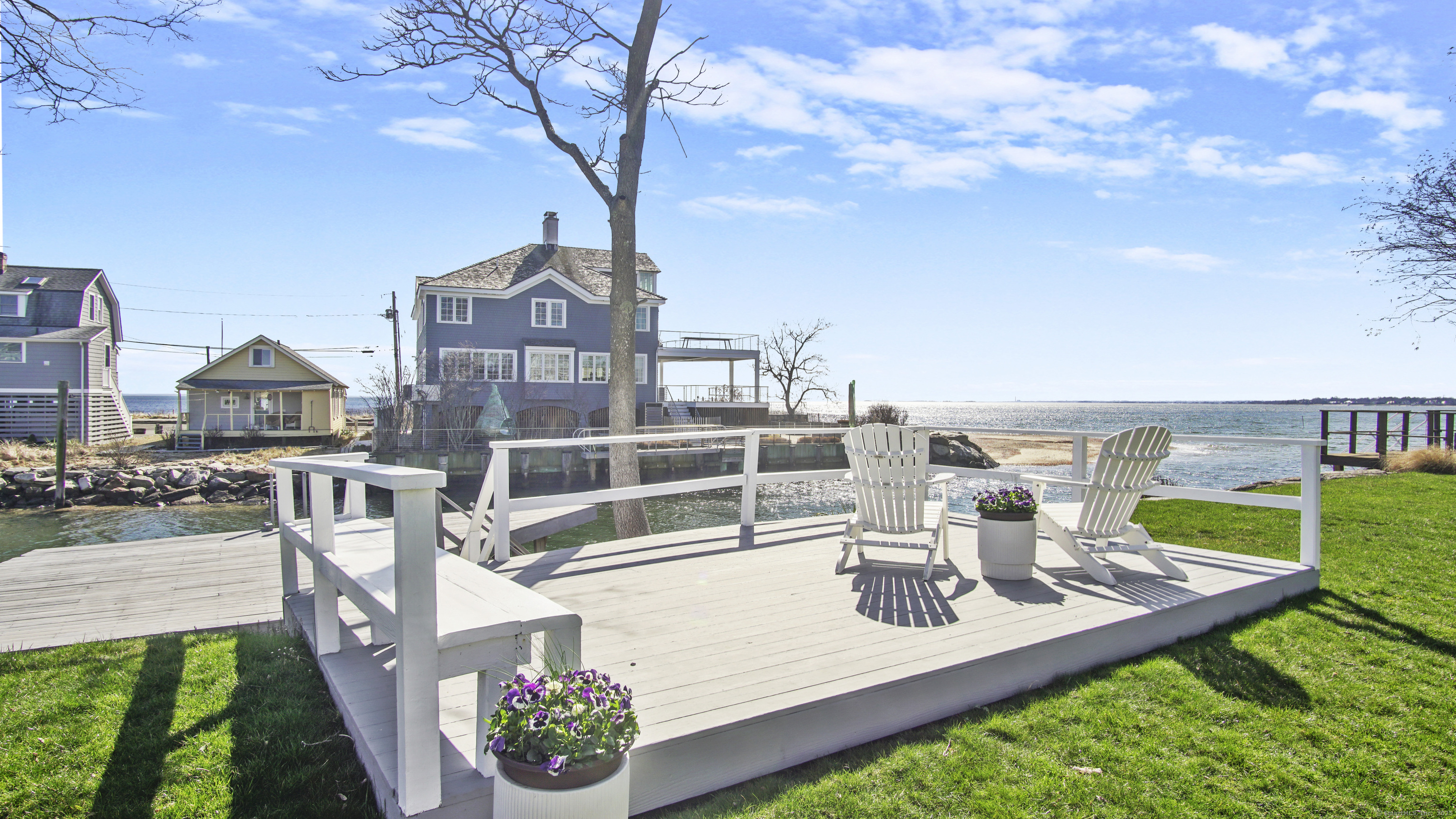 320 Pine Creek, Fairfield, Connecticut 06824