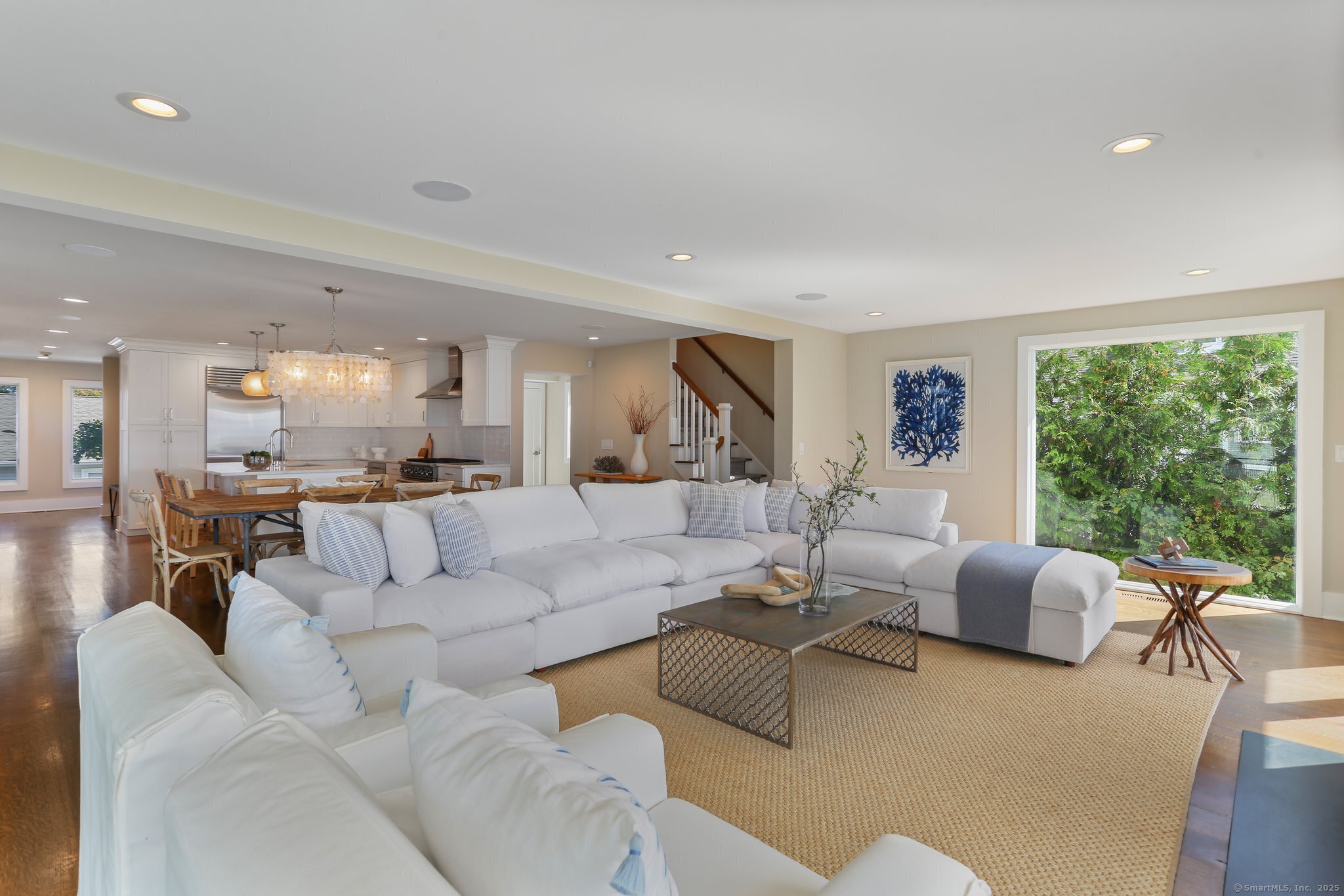 320 Pine Creek, Fairfield, Connecticut 06824