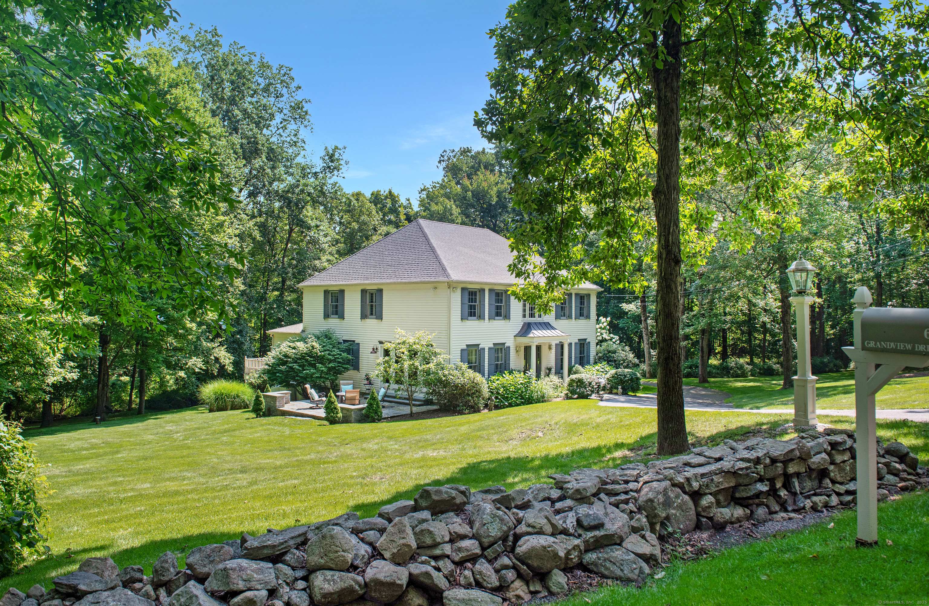 6 Grandview, Ridgefield, Connecticut 06877