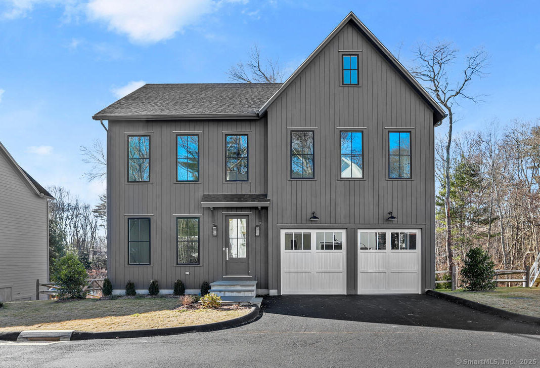 12 White Barns, Norwalk, Connecticut 06851