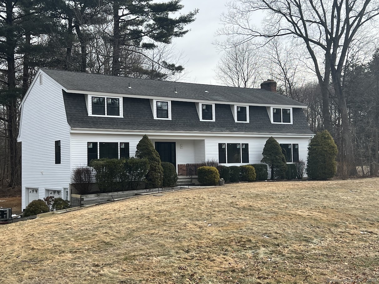 165 Holmes, Ridgefield, Connecticut 06877