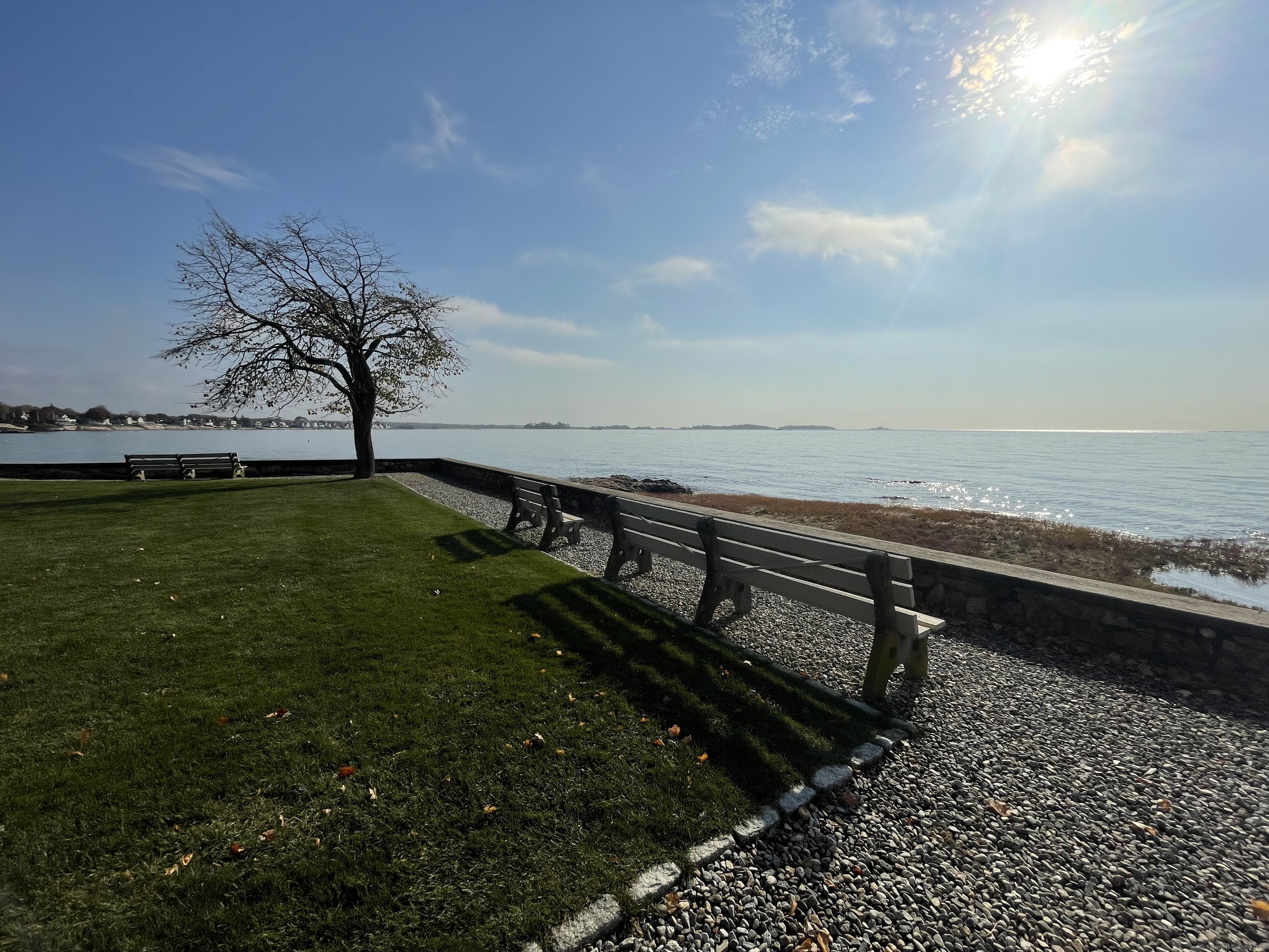 37 Seaview, Branford, Connecticut 06405
