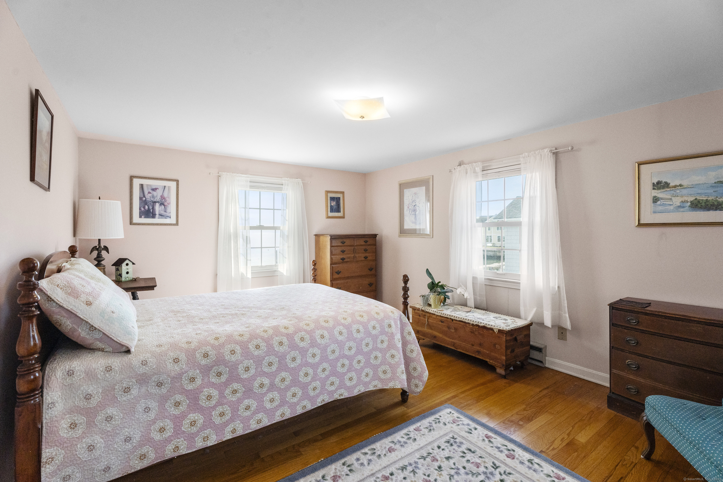 37 Seaview, Branford, Connecticut 06405