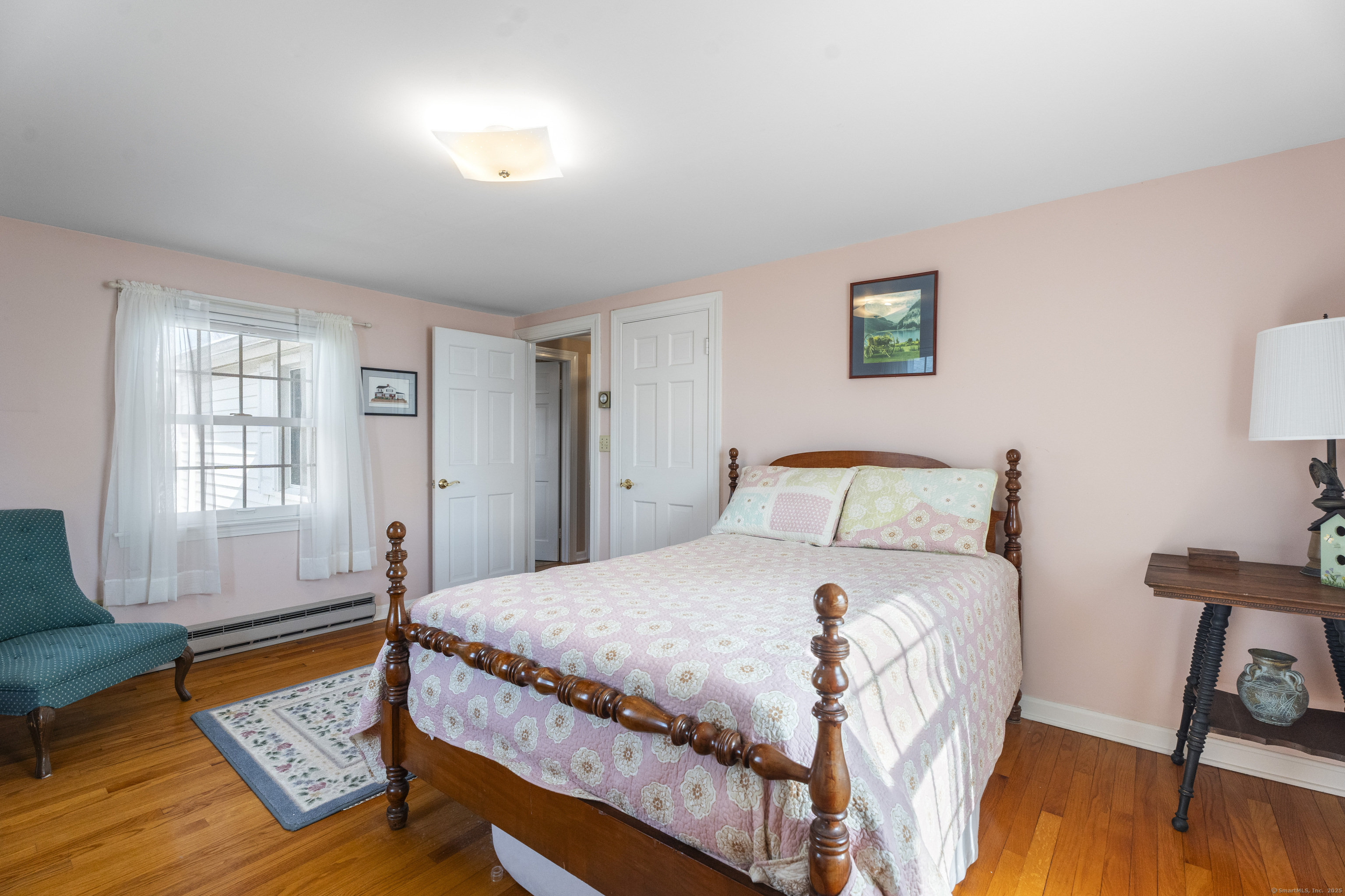 37 Seaview, Branford, Connecticut 06405