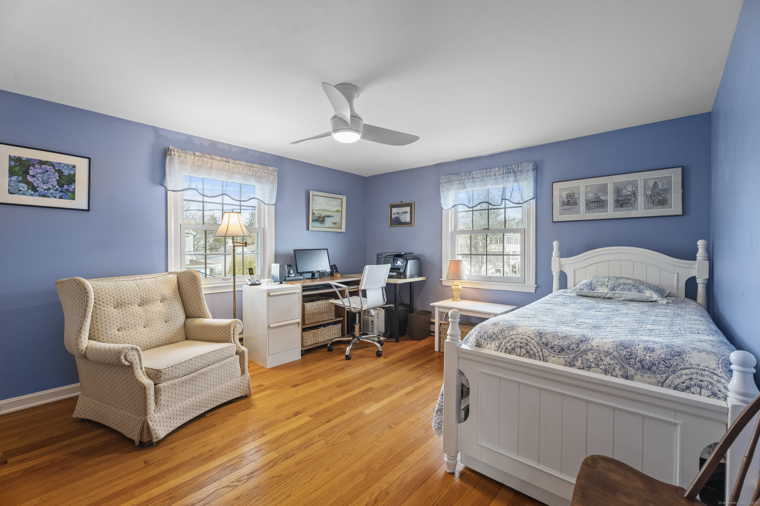37 Seaview, Branford, Connecticut 06405