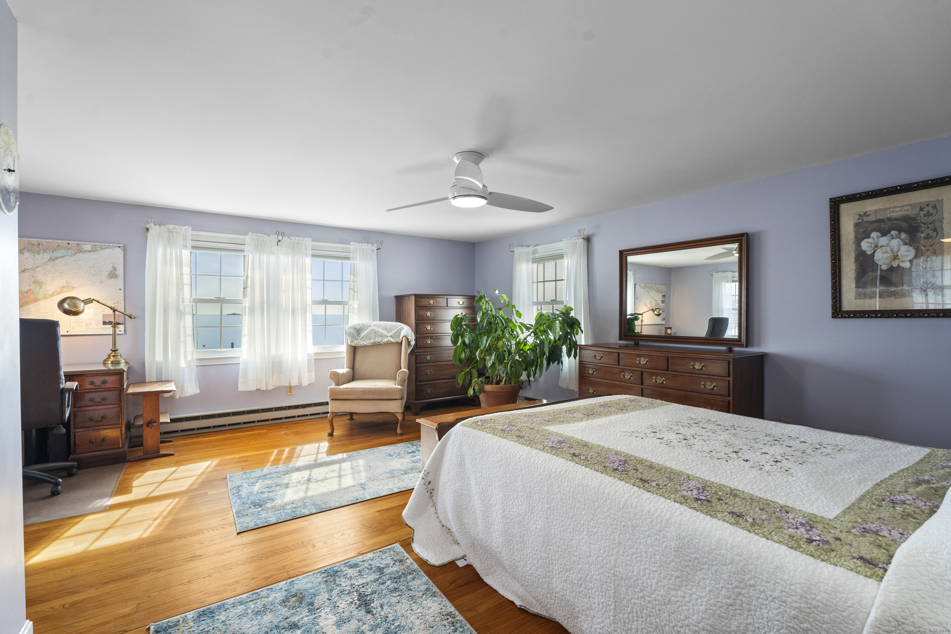 37 Seaview, Branford, Connecticut 06405