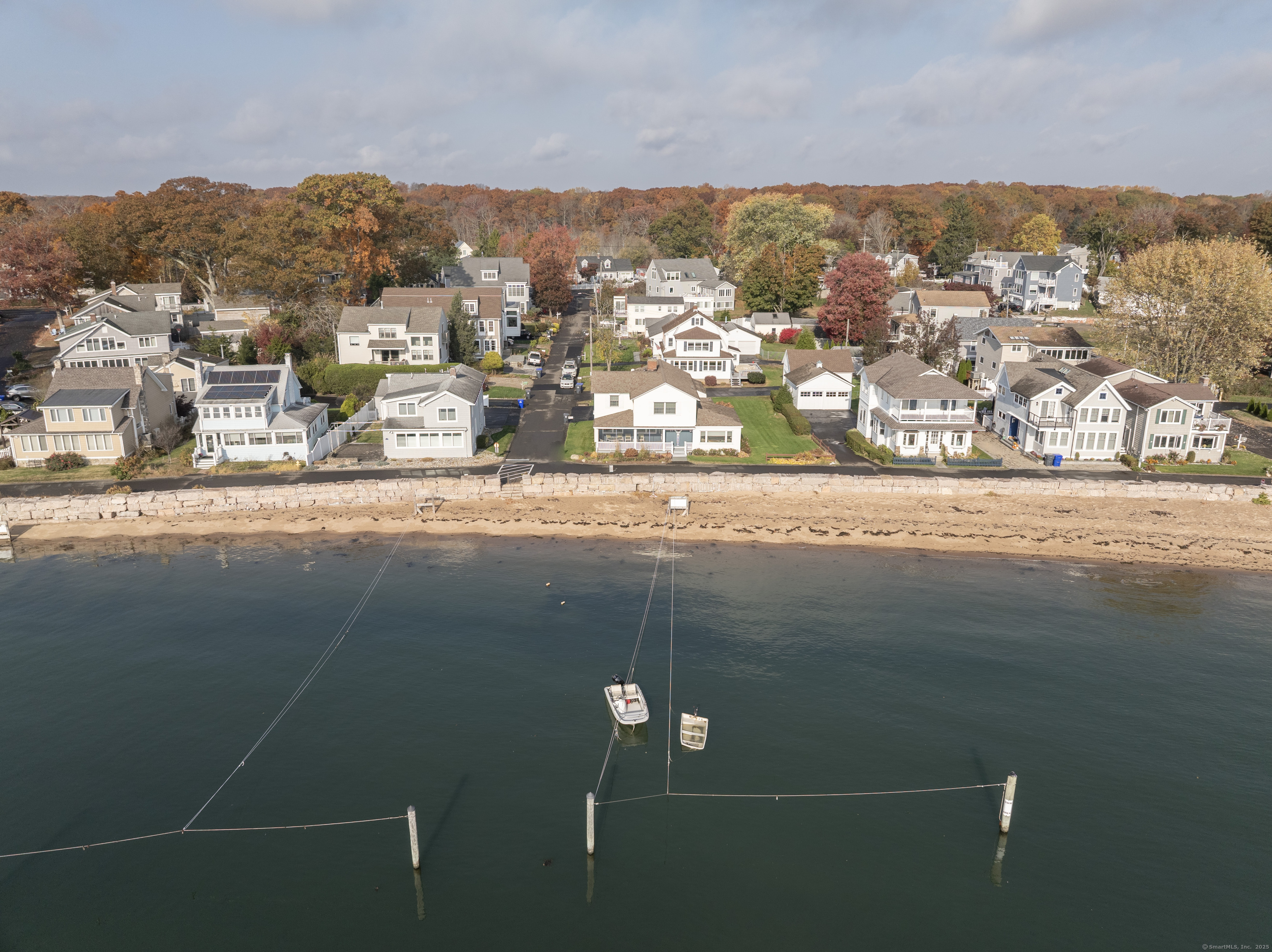 37 Seaview, Branford, Connecticut 06405