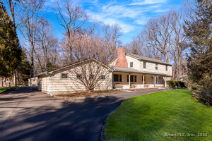 89 Breezy Hill Road