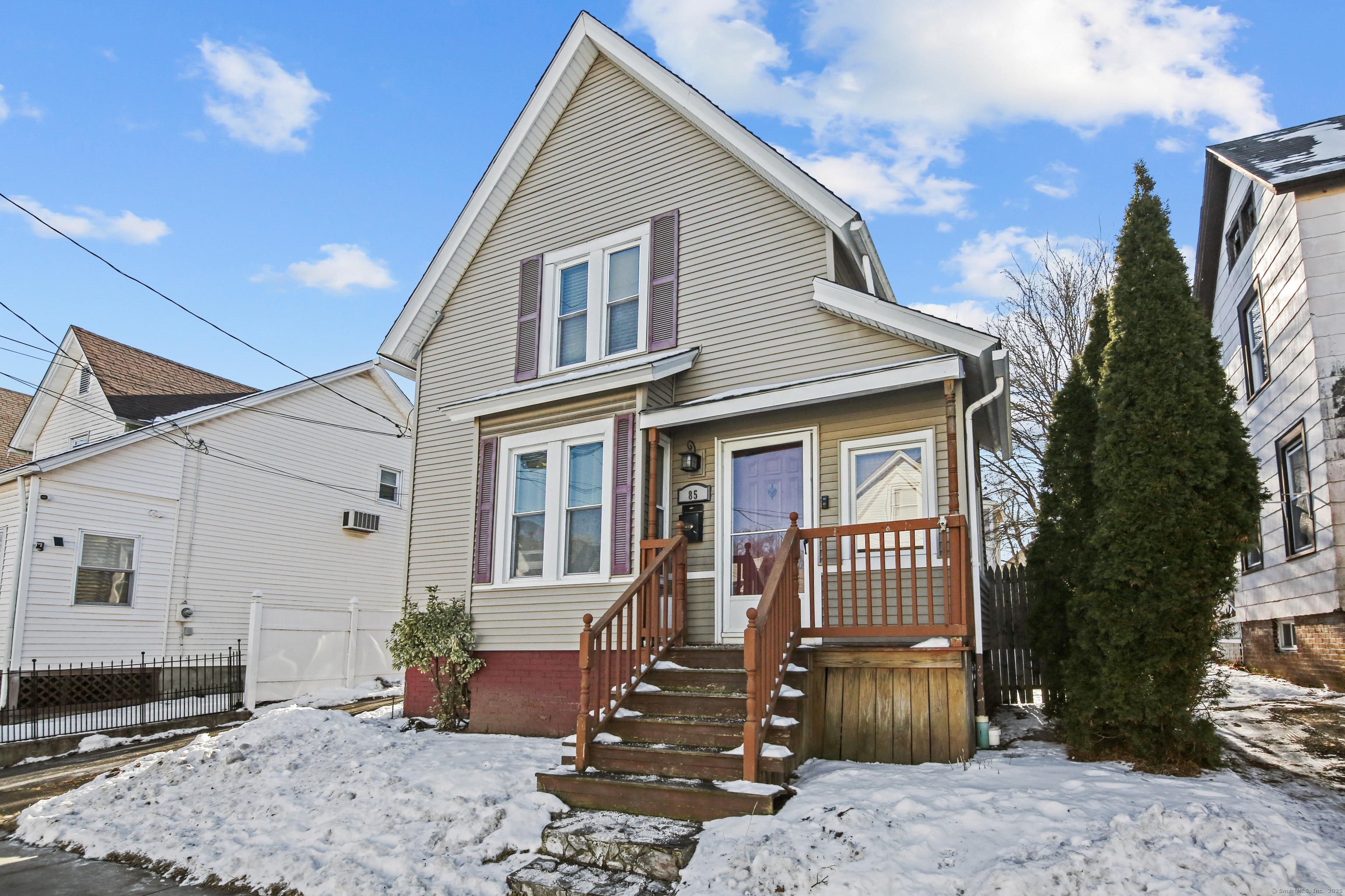 Grand St, Middletown, CT 06457 #1