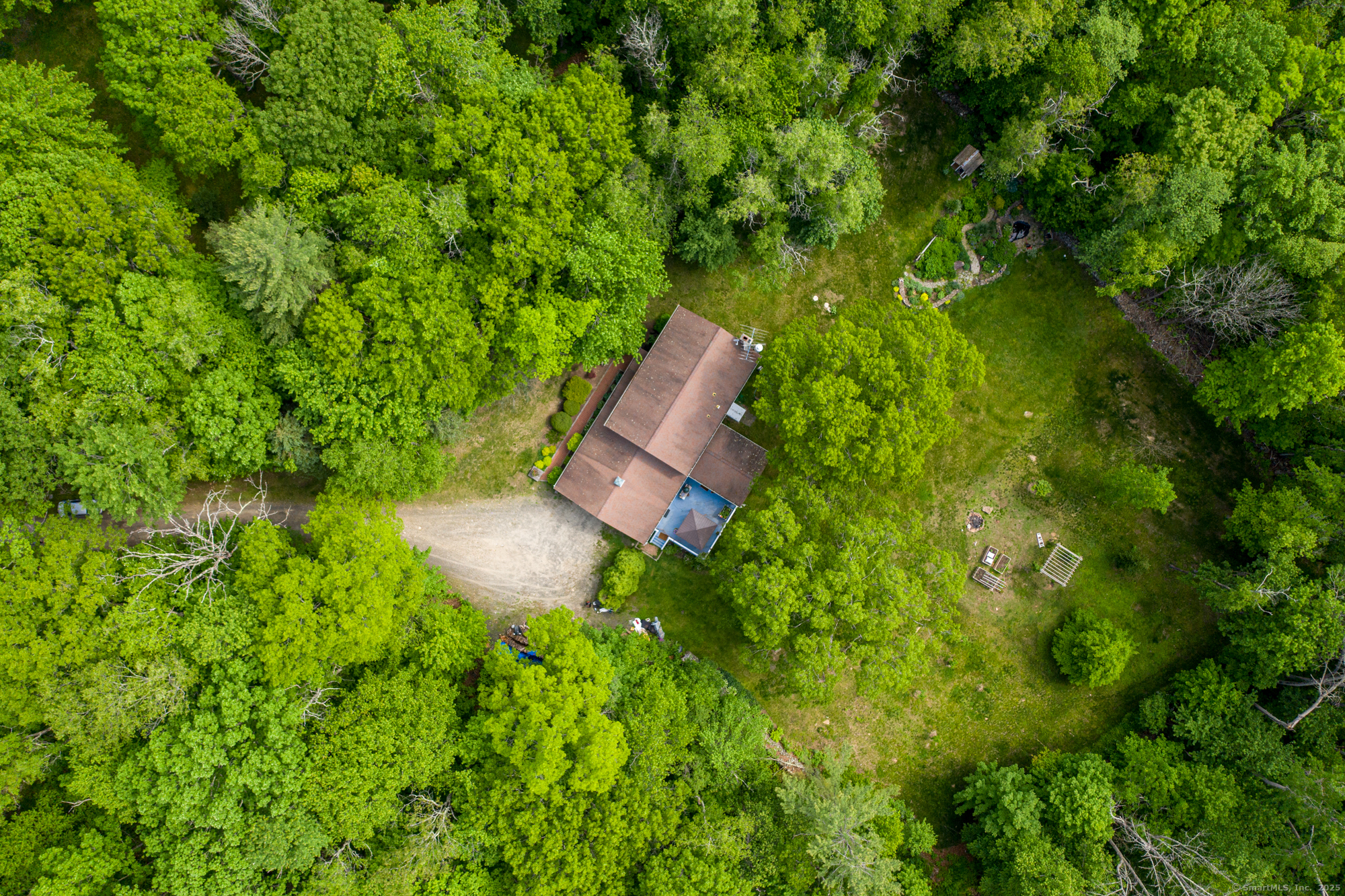 11 Laurel Mountain Road, Warren, Connecticut 06754