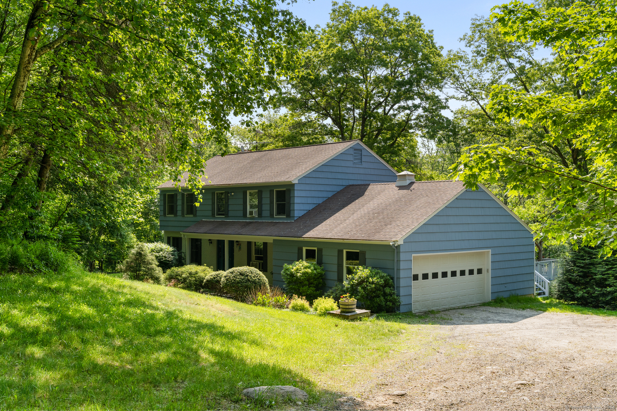 11 Laurel Mountain Road, Warren, Connecticut 06754