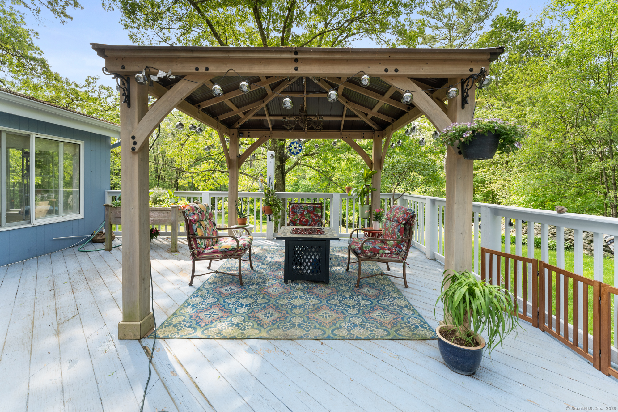 11 Laurel Mountain Road, Warren, Connecticut 06754