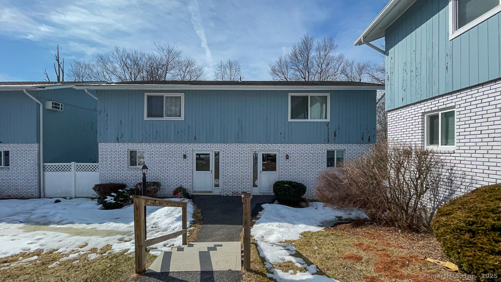 23 Cedarbrook Townhouse, Brookfield, Connecticut 06804