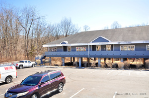 Homes for sale in Cromwell, CT | 75 Berlin Rd, Cromwell, CT 06416 | MLS# 24077944