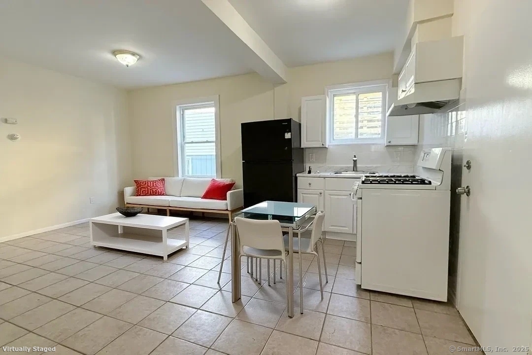 236 Greenwich Avenue, Stamford, Connecticut photo 1