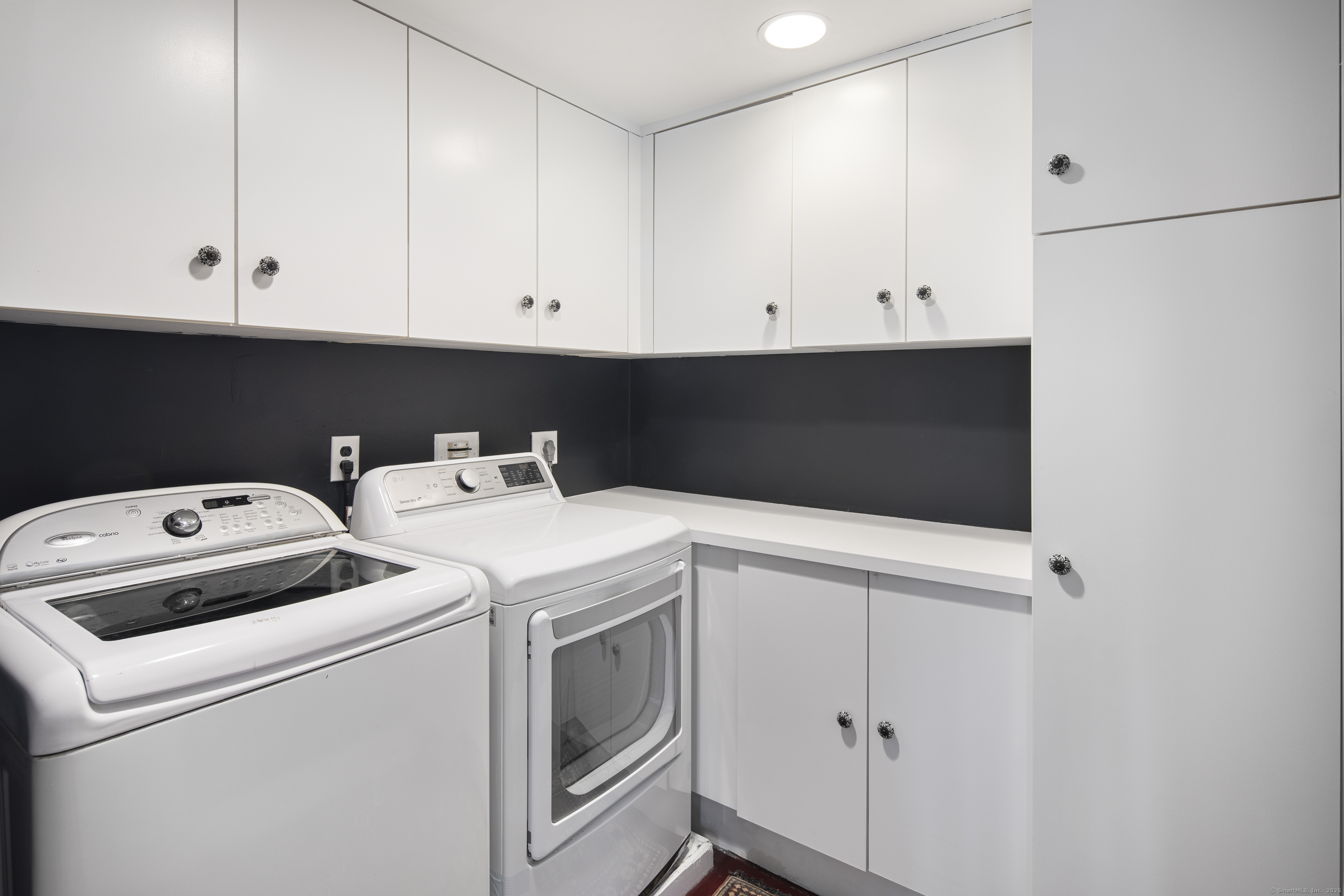 247 Mill, New Canaan, Connecticut 06840