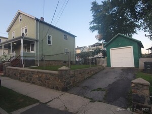 Homes for sale in Stamford, CT | 17 Alden St, Stamford, CT 06902 | MLS# 24078359