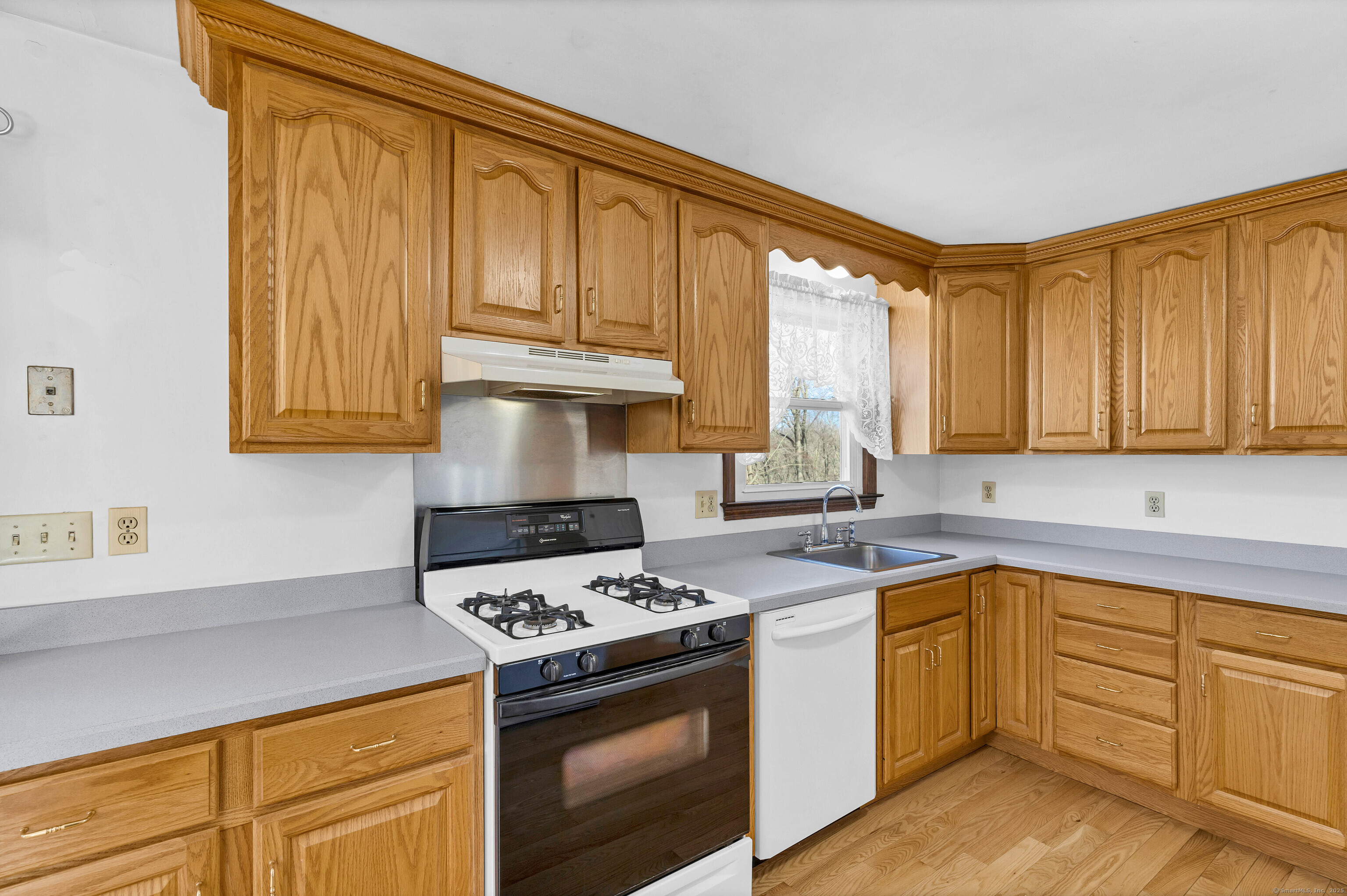 650 Colonel Ledyard Highway