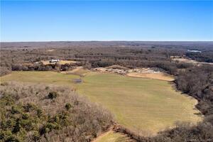 Homes for sale in Griswold, CT | 170 Bishop Crossing Rd, Griswold, CT 06351 | MLS# 24078711