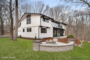 16 Marvin Ridge Place